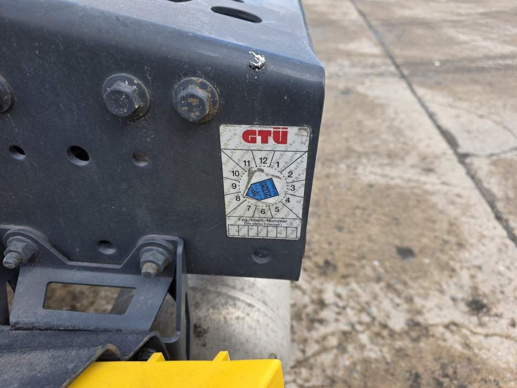 Fahrzeugabbildung Iveco 480 S-Way, Retarder, Klima Automat, 2 Kreis-Hydr