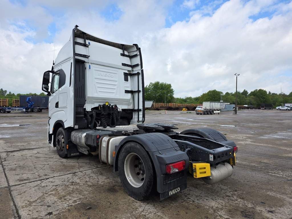 Fahrzeugabbildung Iveco 480 S-Way, Retarder, Klima Automat, 2 Kreis-Hydr