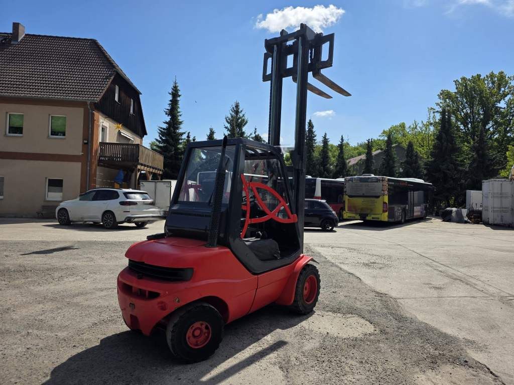 Fahrzeugabbildung Linde H35-03 SDtapler Duplex Mast, 5.600 Kg zul. GGW