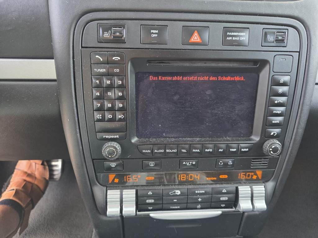 Fahrzeugabbildung Porsche Cayenne S 4.5 L mit 340 PS, V8, Allrad