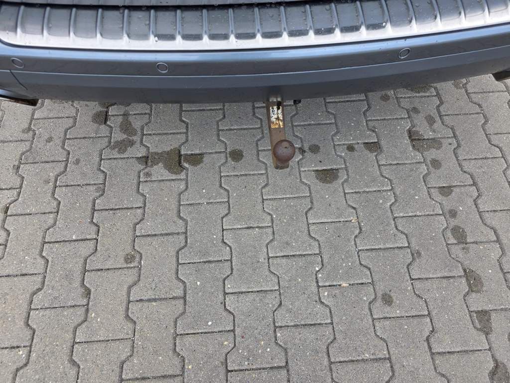 Fahrzeugabbildung Porsche Cayenne S 4.5 L mit 340 PS, V8, Allrad