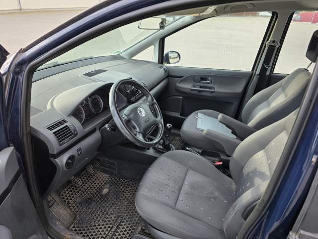 Fahrzeugabbildung Volkswagen Sharan 1.9TDI 85kW Highline, 6 Sitzer