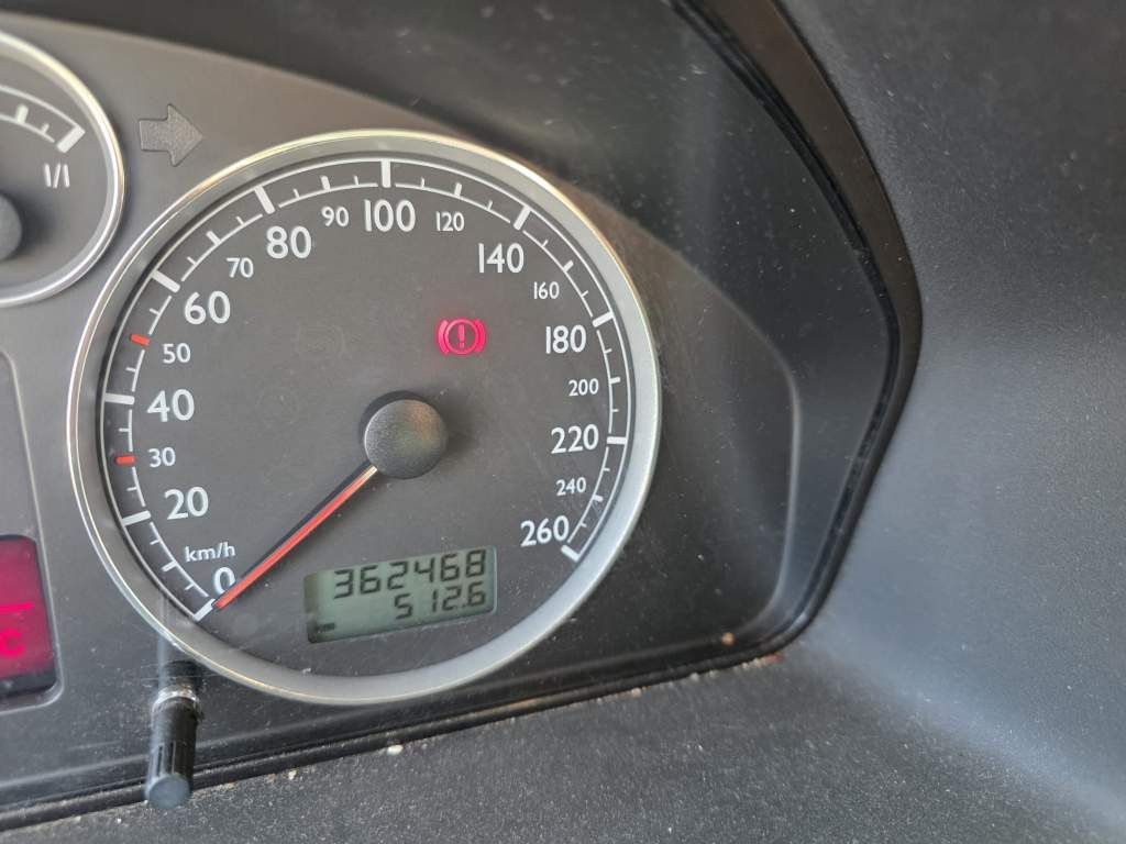 Fahrzeugabbildung Volkswagen Sharan 1.9TDI 85kW Highline, 6 Sitzer