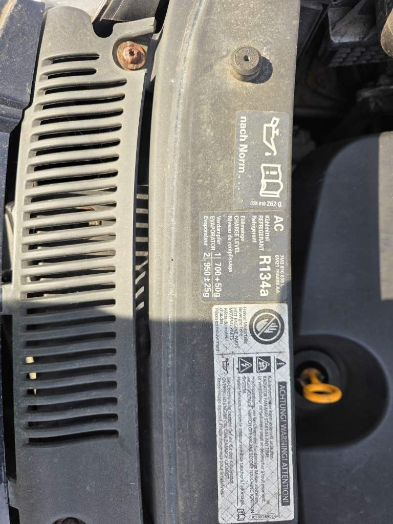 Fahrzeugabbildung Volkswagen Sharan 1.9TDI 85kW Highline, 6 Sitzer