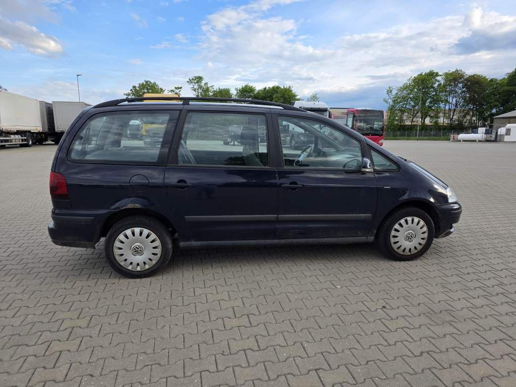 Fahrzeugabbildung Volkswagen Sharan 1.9TDI 85kW Highline, 6 Sitzer
