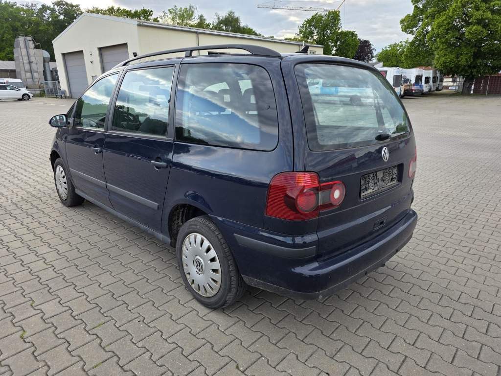 Fahrzeugabbildung Volkswagen Sharan 1.9TDI 85kW Highline, 6 Sitzer