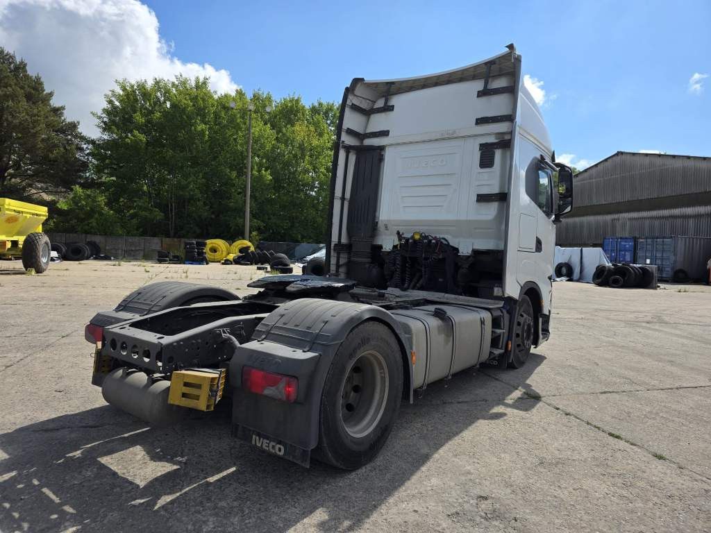 Fahrzeugabbildung Iveco 480AS440ST/P, 2 Kreiis Hydraulik,Wartungsvertrag