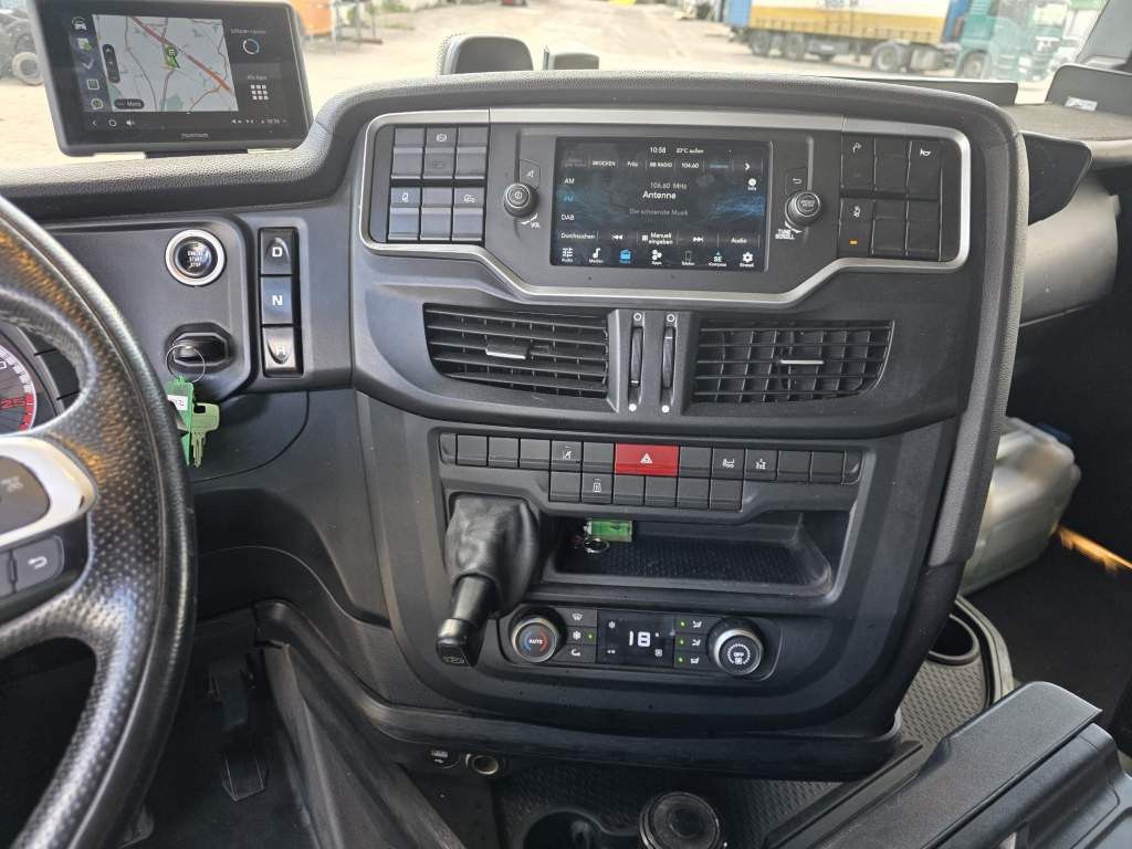 Fahrzeugabbildung Iveco 480AS440ST/P, 2 Kreiis Hydraulik,Wartungsvertrag