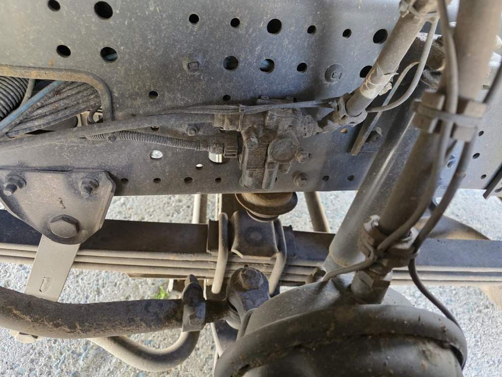 Fahrzeugabbildung Iveco 480AS440ST/P, 2 Kreiis Hydraulik,Wartungsvertrag