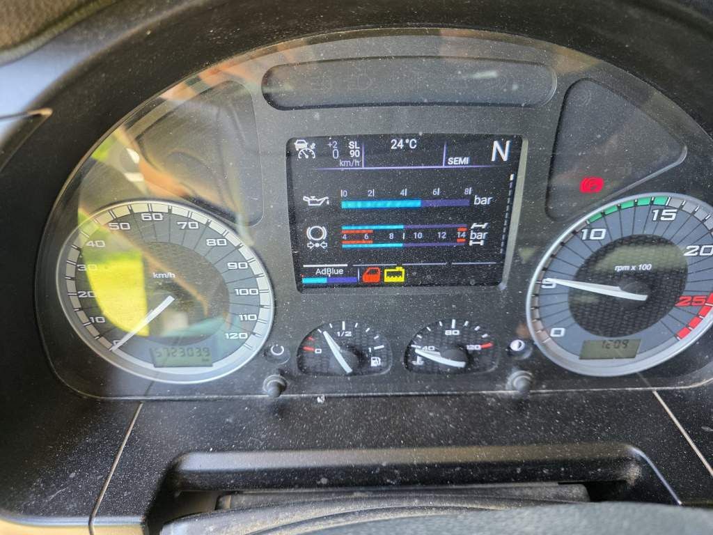 Fahrzeugabbildung Iveco Stralis 480 S-Way, 2 Kreishydr.,Wartungsvertrag