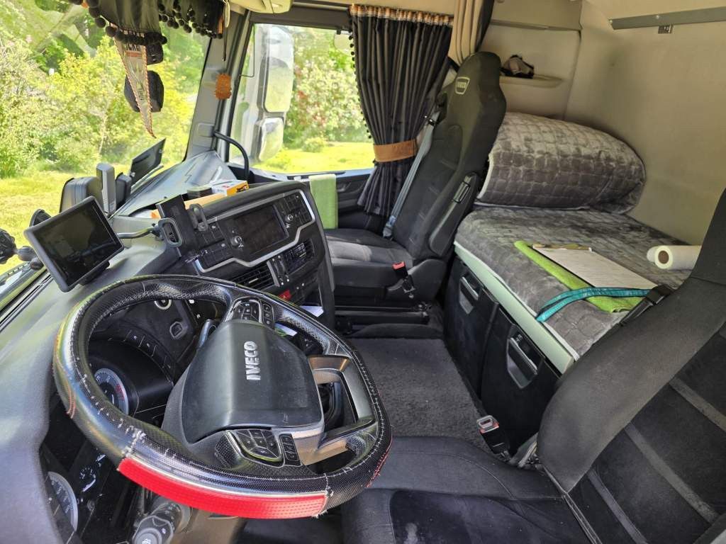 Fahrzeugabbildung Iveco Stralis 480 S-Way, 2 Kreishydr.,Wartungsvertrag
