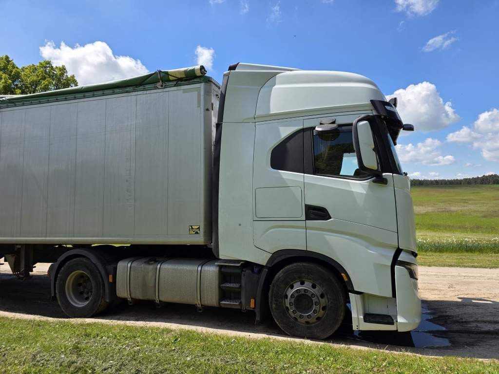 Fahrzeugabbildung Iveco Stralis 480 S-Way, 2 Kreishydr.,Wartungsvertrag