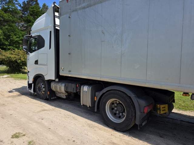 Fahrzeugabbildung Iveco Stralis 480 S-Way, 2 Kreishydr.,Wartungsvertrag