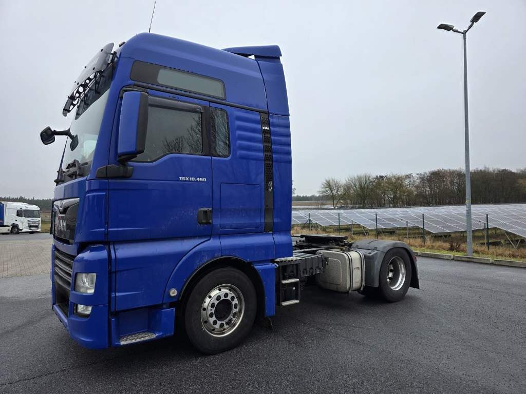 Fahrzeugabbildung MAN 18.460 TGX Standard, Euro, viel neu, Klima