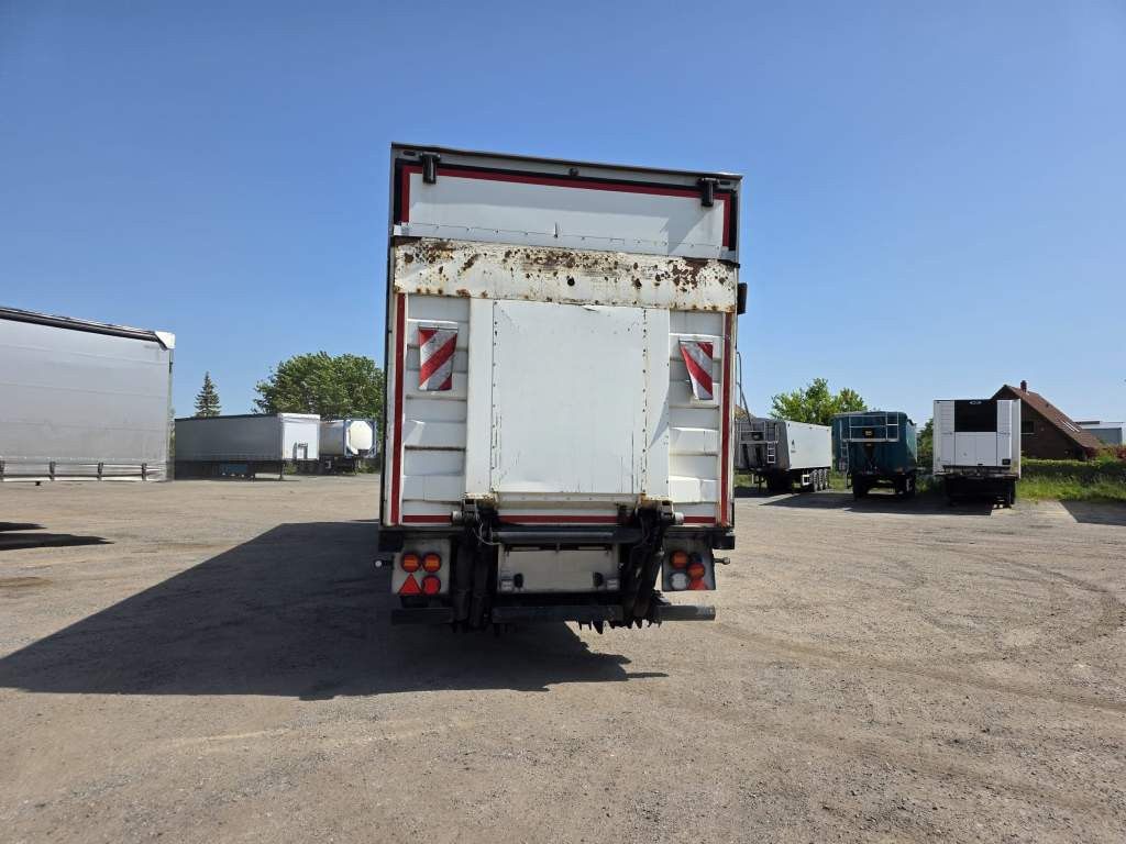 Fahrzeugabbildung Schmitz Cargobull Tiefkühler, 3 Kammern, Lenkachse, Carrier Vector