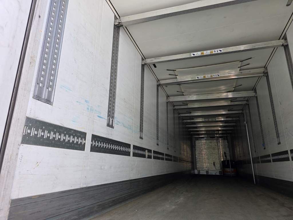 Fahrzeugabbildung Schmitz Cargobull Doppelkstock Tiefkühler, SKO, Wartungsvertrag