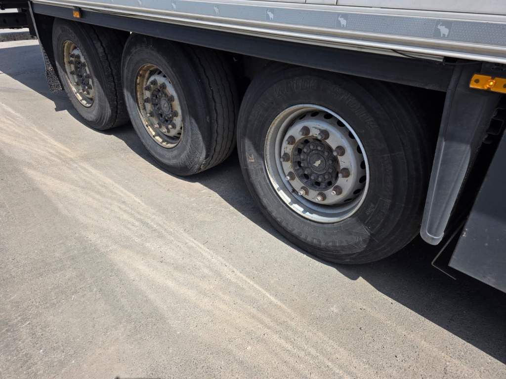 Fahrzeugabbildung Schmitz Cargobull Doppelkstock Tiefkühler, SKO, Wartungsvertrag