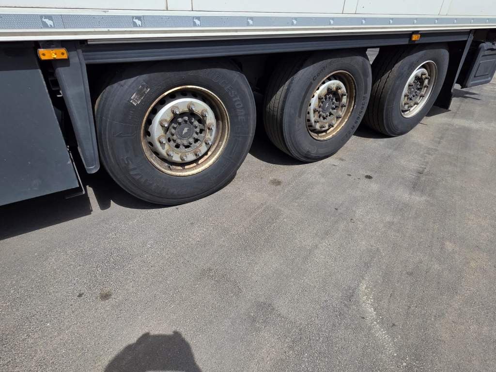 Fahrzeugabbildung Schmitz Cargobull Doppelkstock Tiefkühler, SKO, Wartungsvertrag
