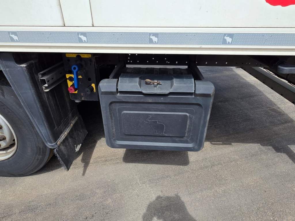 Fahrzeugabbildung Schmitz Cargobull Doppelkstock Tiefkühler, SKO, Wartungsvertrag