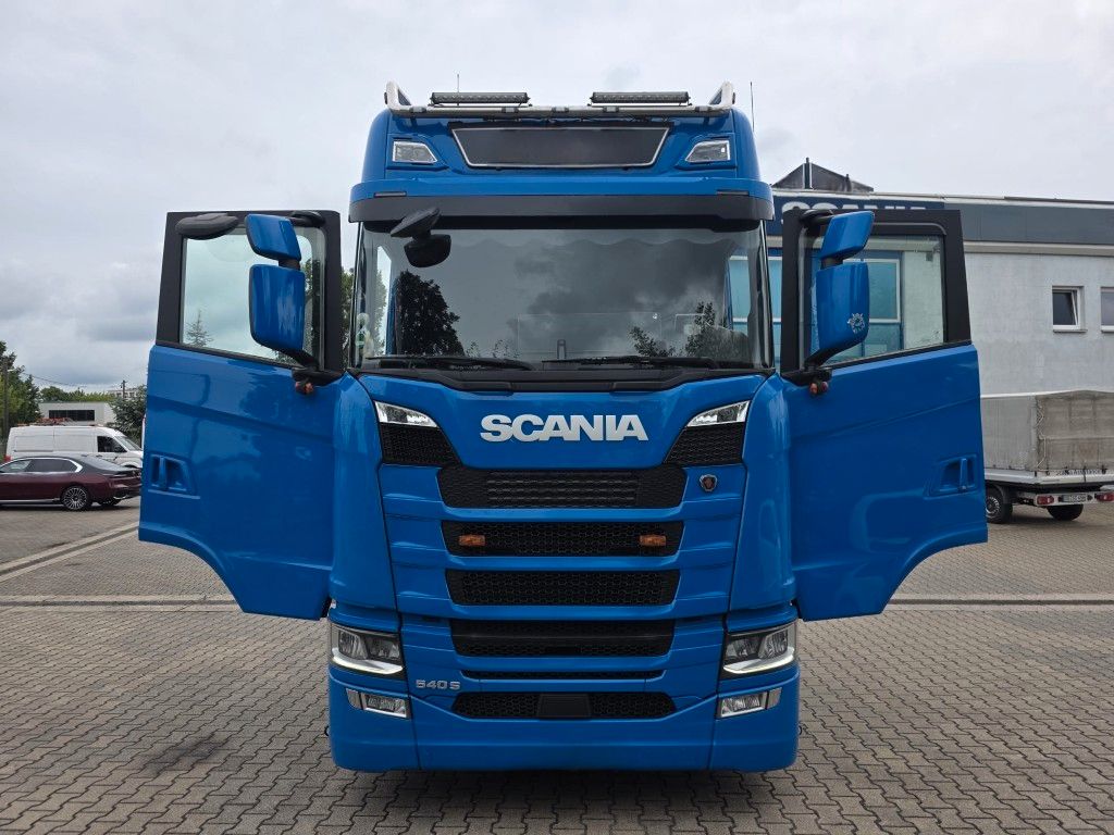 Fahrzeugabbildung Scania S540 Kiphydraulik, AlCOA LM, Retarder usw usw