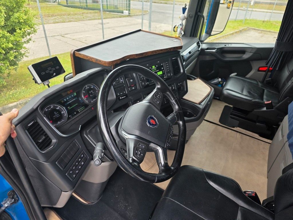 Fahrzeugabbildung Scania S540 Kiphydraulik, AlCOA LM, Retarder usw usw