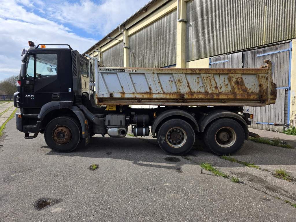 Fahrzeugabbildung Iveco AD260T45 6x4 3-Seitenkipper + Winterdienstvorr.