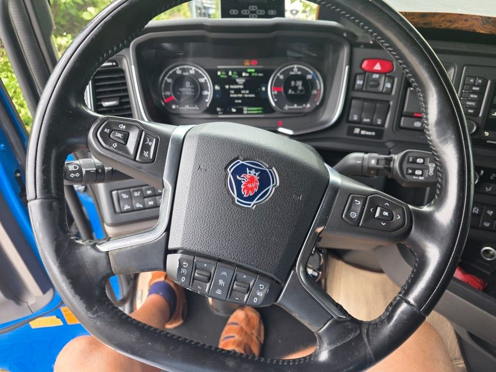 Fahrzeugabbildung Scania S540 Kiphydraulik, AlCOA LM, Retarder usw usw