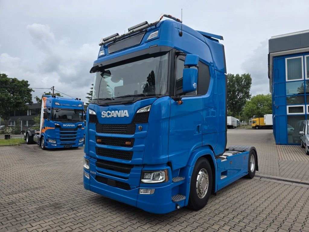 Fahrzeugabbildung Scania S540 Kiphydraulik, AlCOA LM, Retarder usw usw