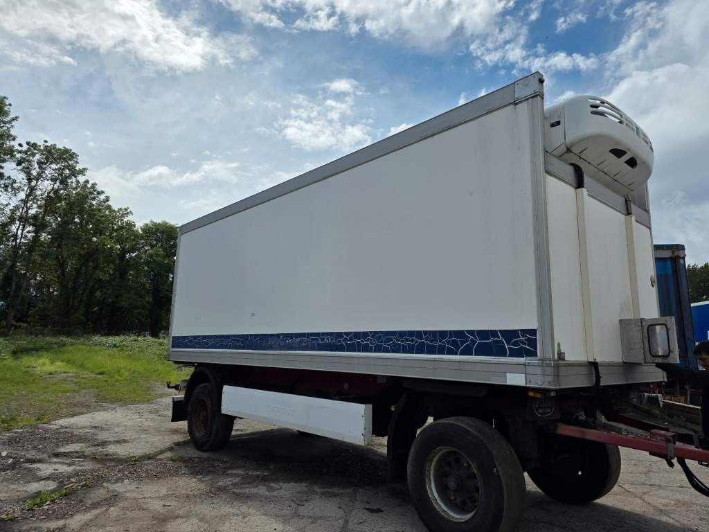Fahrzeugabbildung Volvo FH 480 Kühler mit Kühlanhänger, LBW+Türen