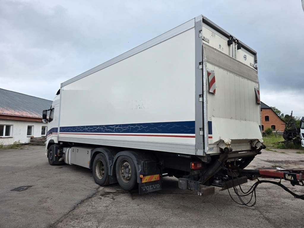 Fahrzeugabbildung Volvo FH 480 Kühler mit Kühlanhänger, LBW+Türen