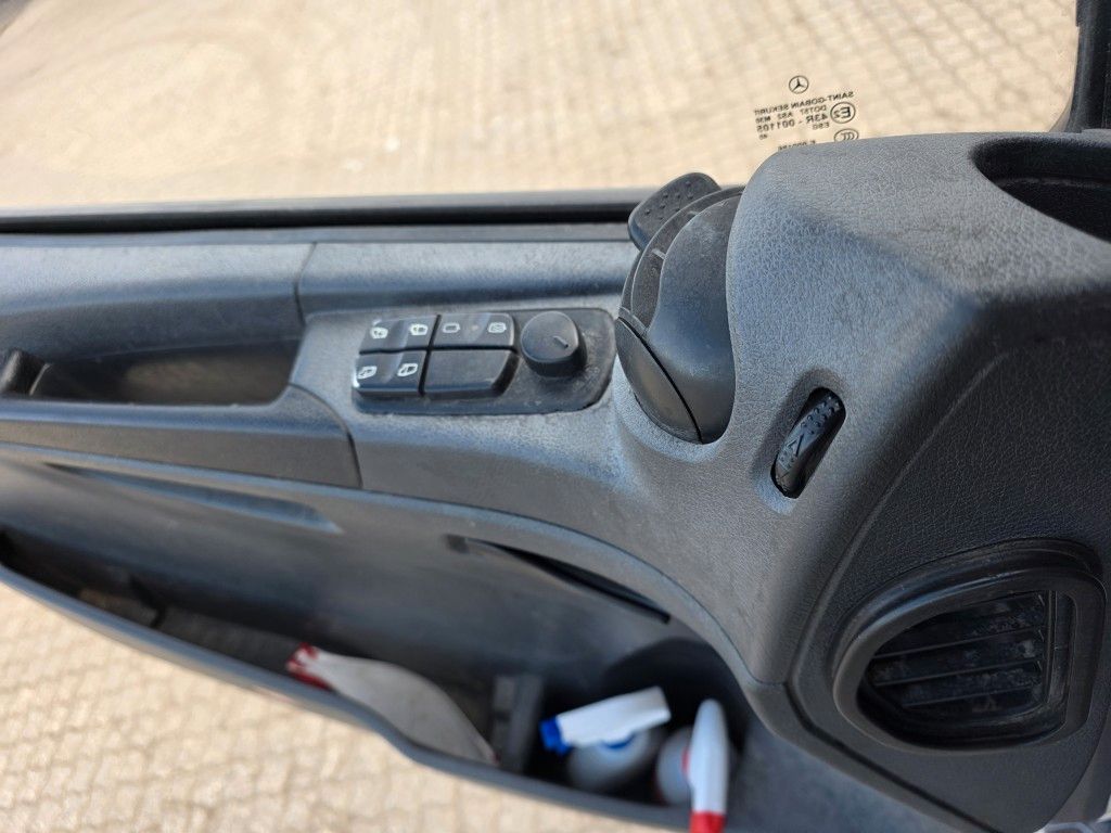 Fahrzeugabbildung Mercedes-Benz 1624 2 KAMMERN, 12 cbm