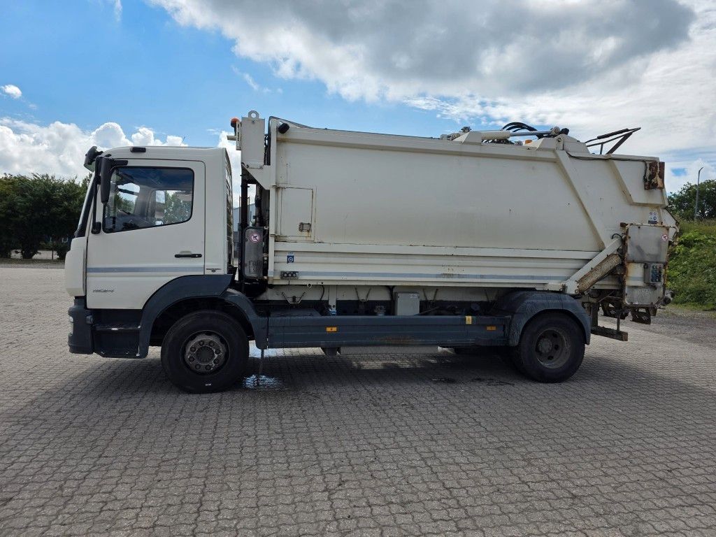 Fahrzeugabbildung Mercedes-Benz 1624 2 KAMMERN, 12 cbm