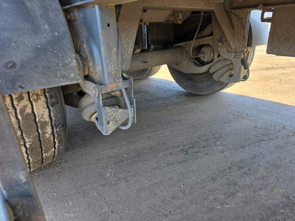 Fahrzeugabbildung Reisch ca. 49 cbm Getreiodekipper, Kornschieber, Lift