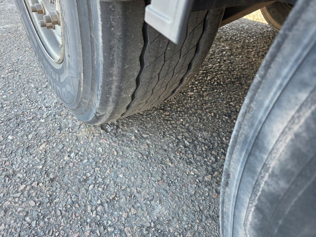 Fahrzeugabbildung Reisch Schubboden, RSBS-3-10, Lift, guter Zustand