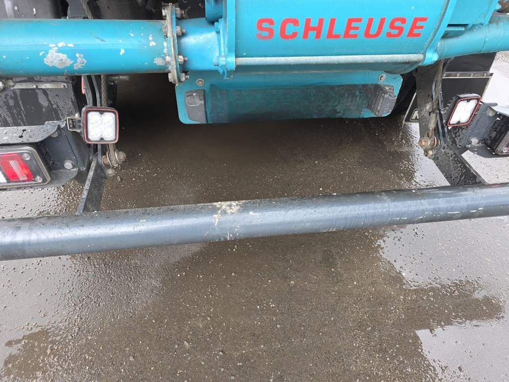 Fahrzeugabbildung Kempf Schleusenkipper, Rüttler, ca. 58,7 cbm, Lift