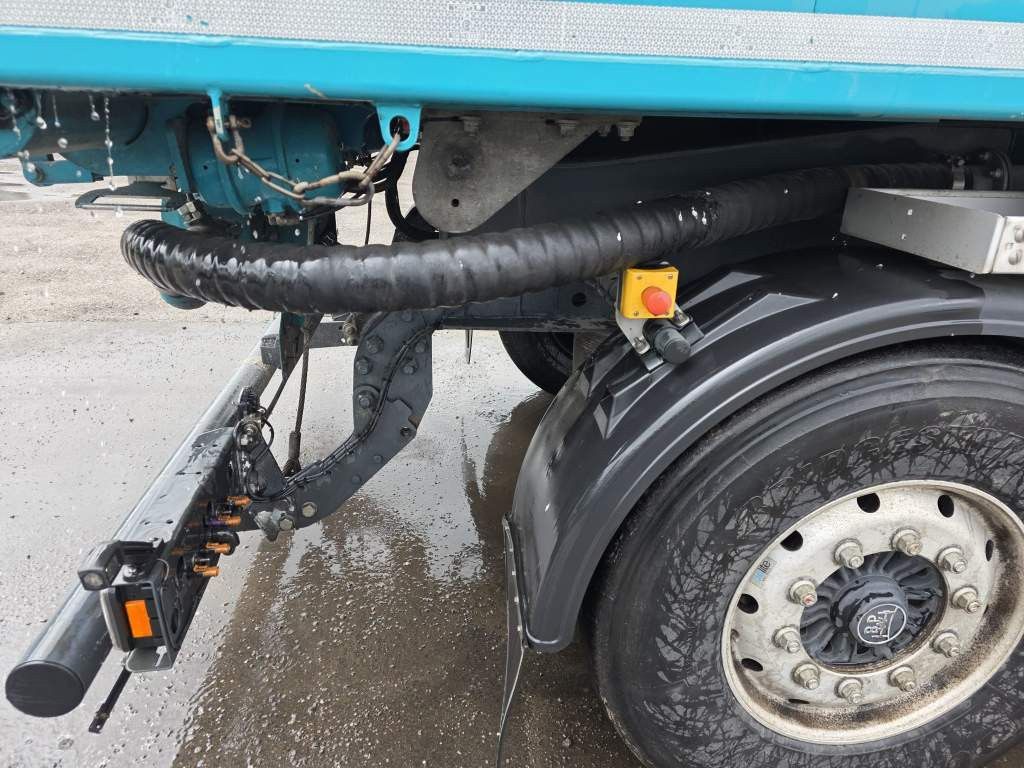 Fahrzeugabbildung Kempf Schleusenkipper, Rüttler, ca. 58,7 cbm, Lift