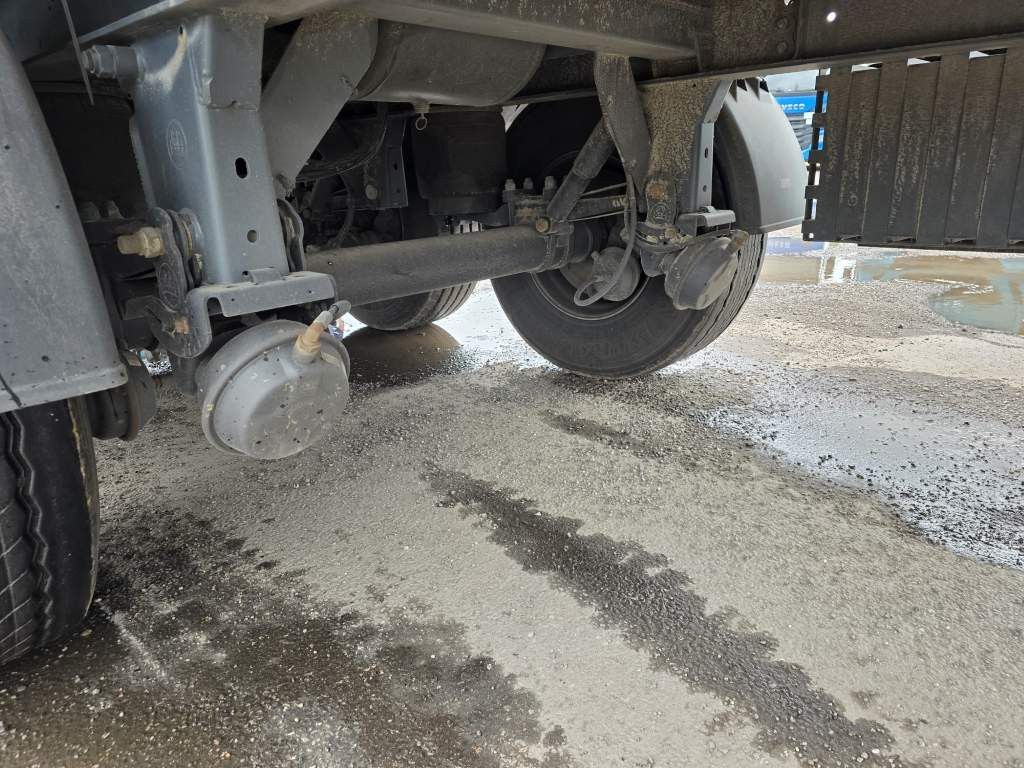 Fahrzeugabbildung Kempf Schleusenkipper, Rüttler, ca. 58,7 cbm, Lift