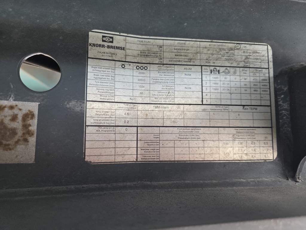 Fahrzeugabbildung Kempf Schleusenkipper, Rüttler, ca. 58,7 cbm, Lift