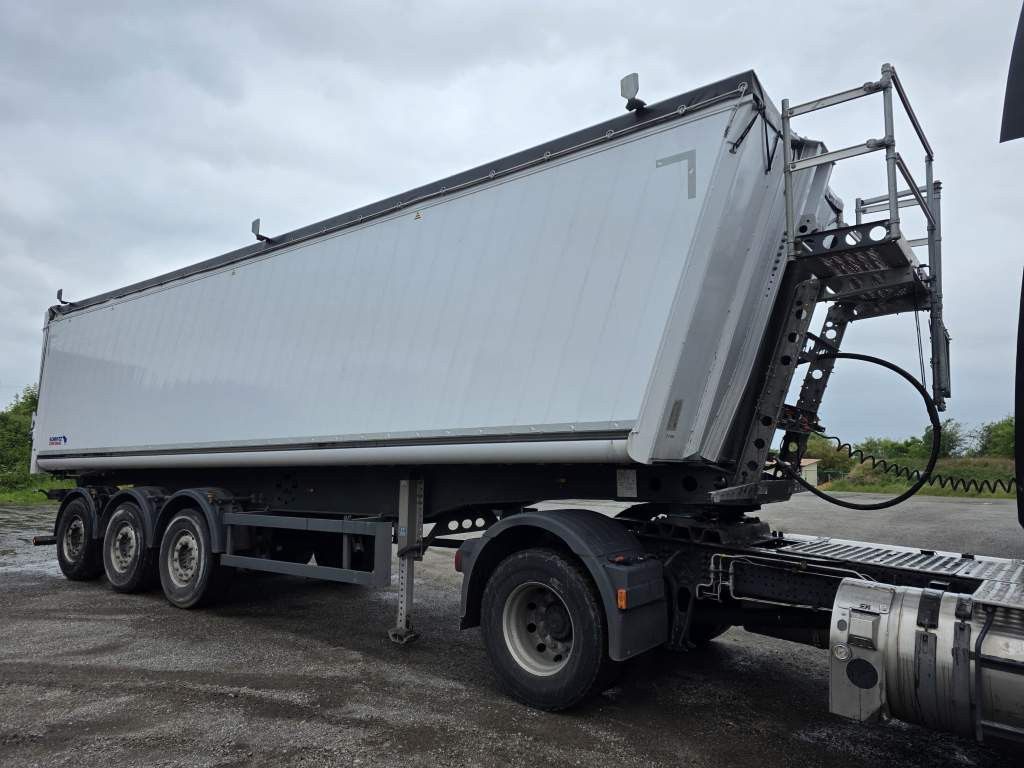 Schmitz Cargobull 49 cbm Getreidekipper, Kornschieber, Luf, Lift