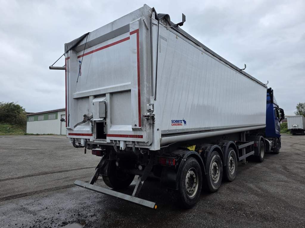 Fahrzeugabbildung Schmitz Cargobull 49 cbm Getreidekipper, Kornschieber, Luf, Lift