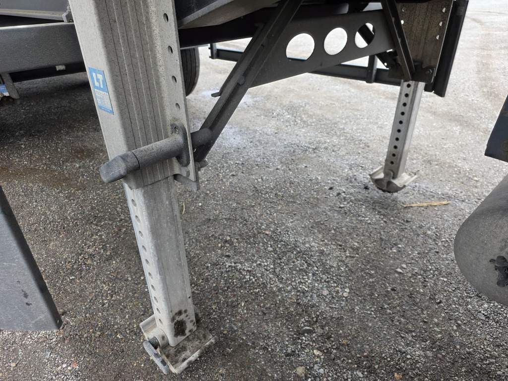 Fahrzeugabbildung Schmitz Cargobull 49 cbm Getreidekipper, Kornschieber, Luf, Lift