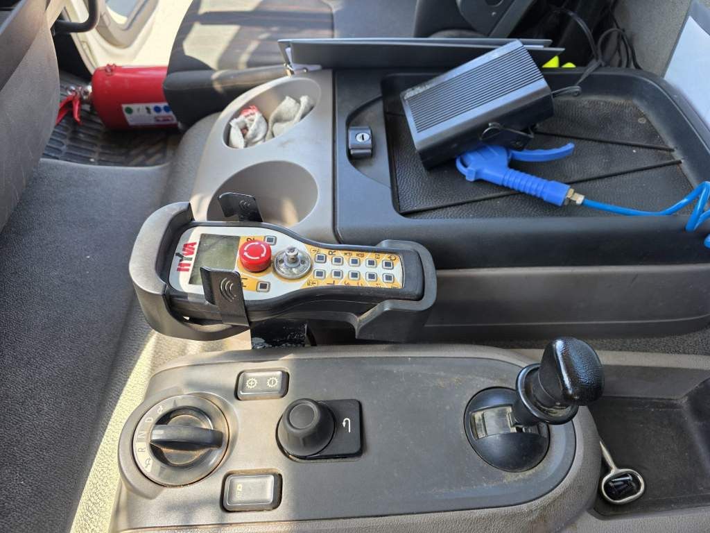 Fahrzeugabbildung DAF LF 320 Absetzer, telesk. Arme + Prtazen