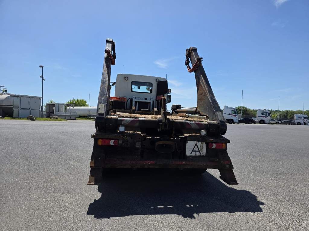 Fahrzeugabbildung DAF LF 320 Absetzer, telesk. Arme + Prtazen