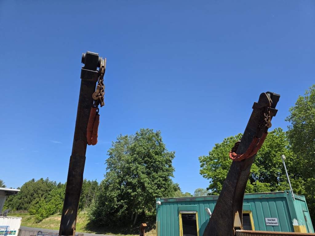 Fahrzeugabbildung DAF LF 320 Absetzer, telesk. Arme + Prtazen