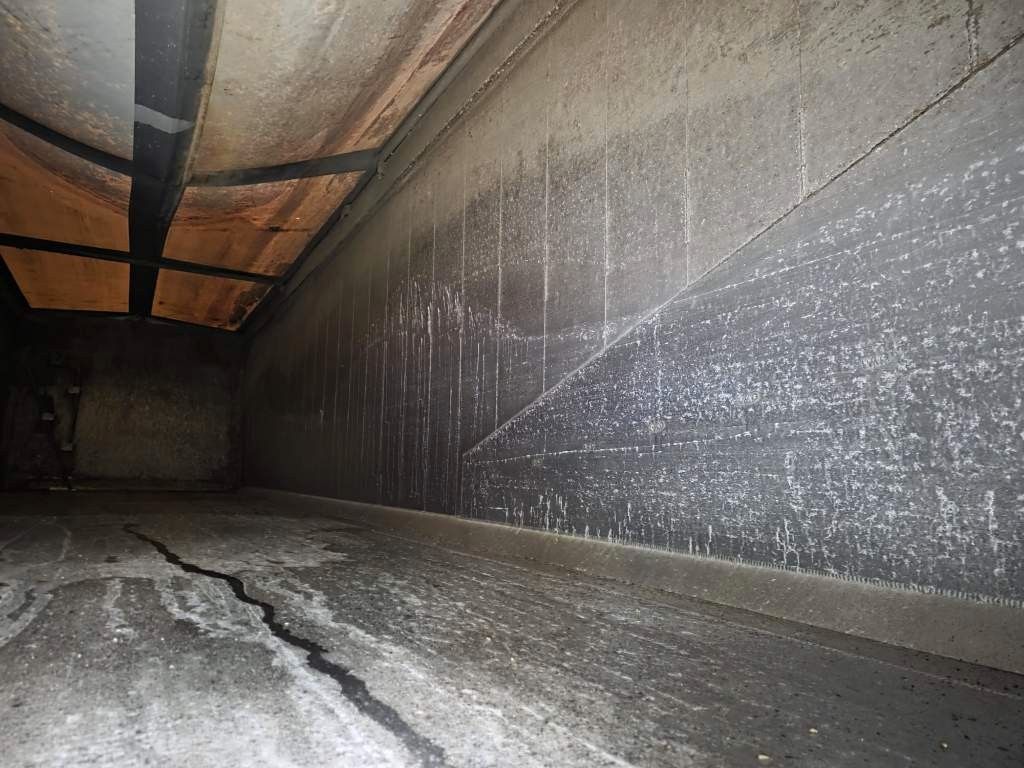 Fahrzeugabbildung Reisch 49 cbm Getreidekipper, SAF Trommel, Lift
