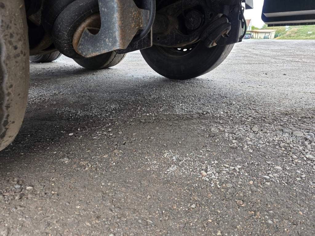 Fahrzeugabbildung Reisch 49 cbm Getreidekipper, SAF Trommel, Lift