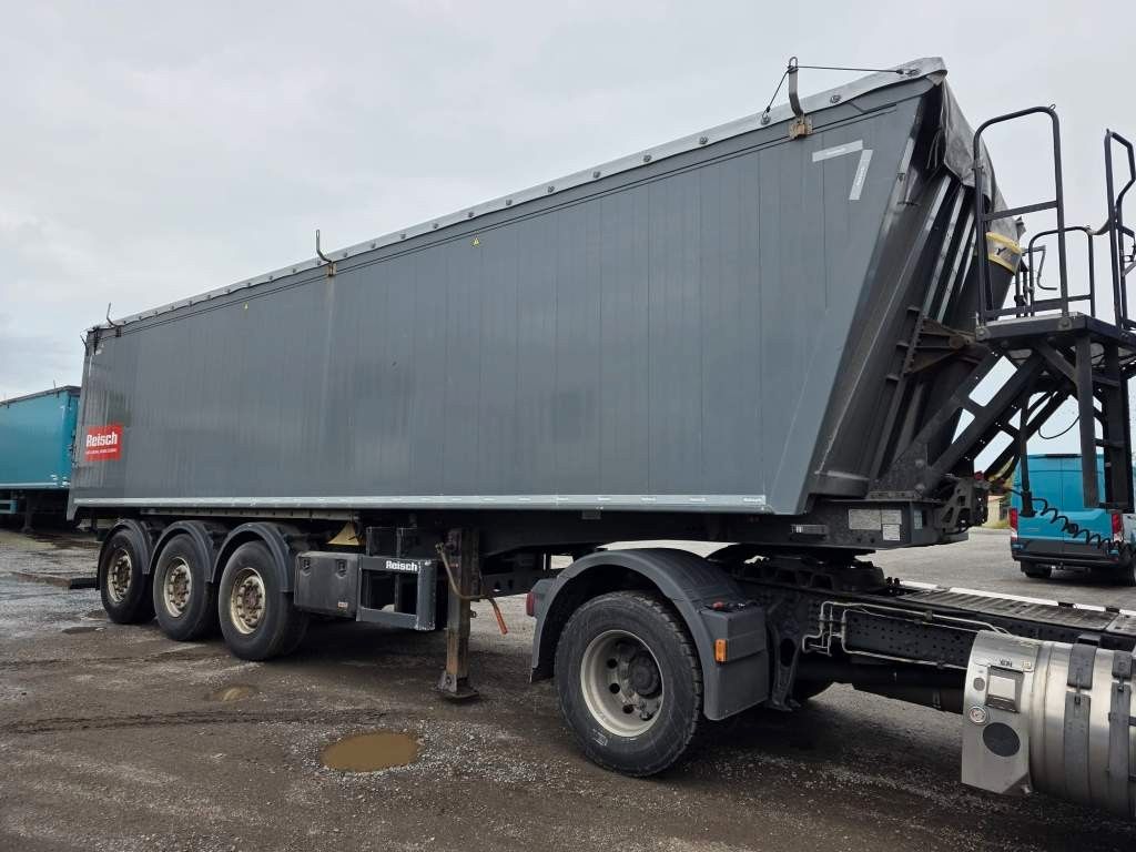 Fahrzeugabbildung Reisch 49 cbm Getreidekipper, SAF Trommel, Lift