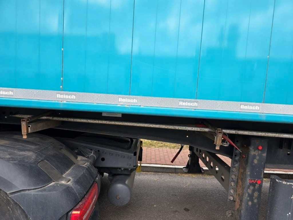 Fahrzeugabbildung Reisch 49 cbm Getreidekipper, SAF Scheibe, Lift