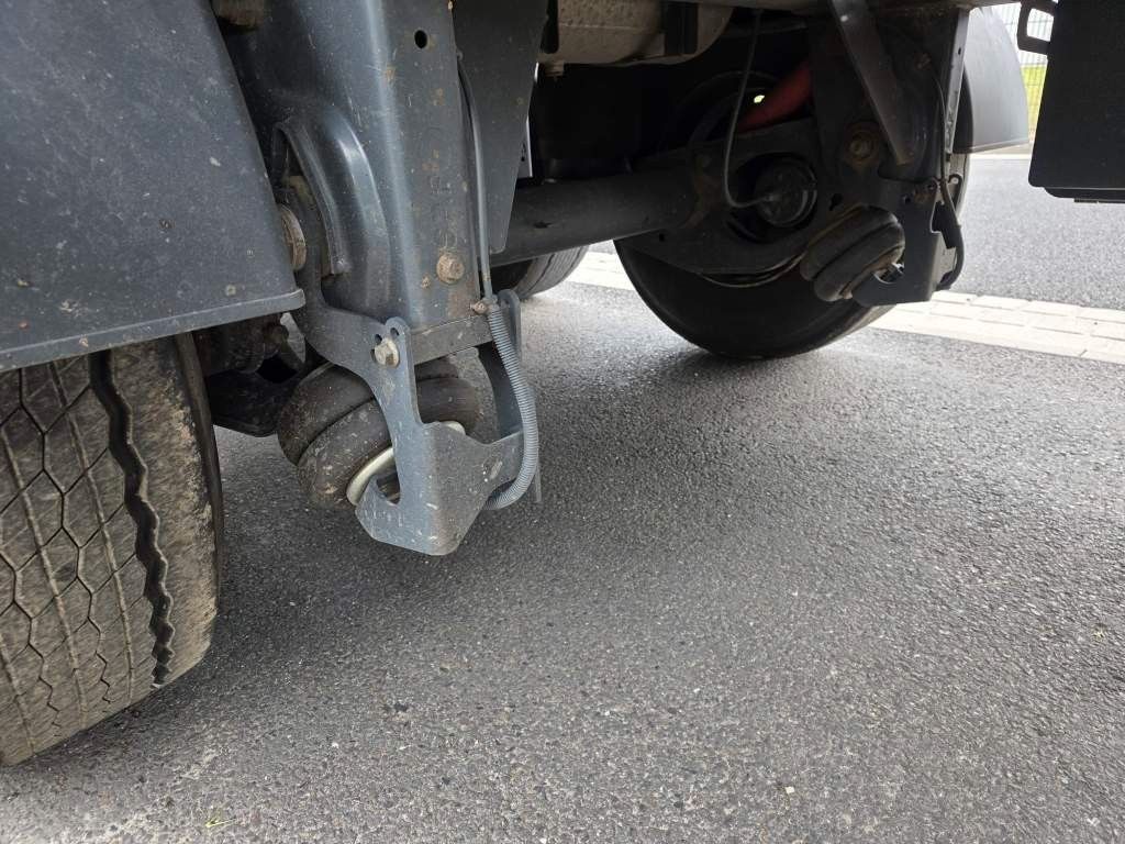 Fahrzeugabbildung Reisch 49 cbm Getreidekipper, SAF Scheibe, Lift