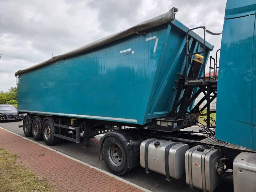 Fahrzeugabbildung Reisch 49 cbm Getreidekipper, SAF Scheibe, Lift